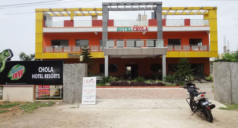 Chola Hotel and Resorts, Tiruvannamalai 1